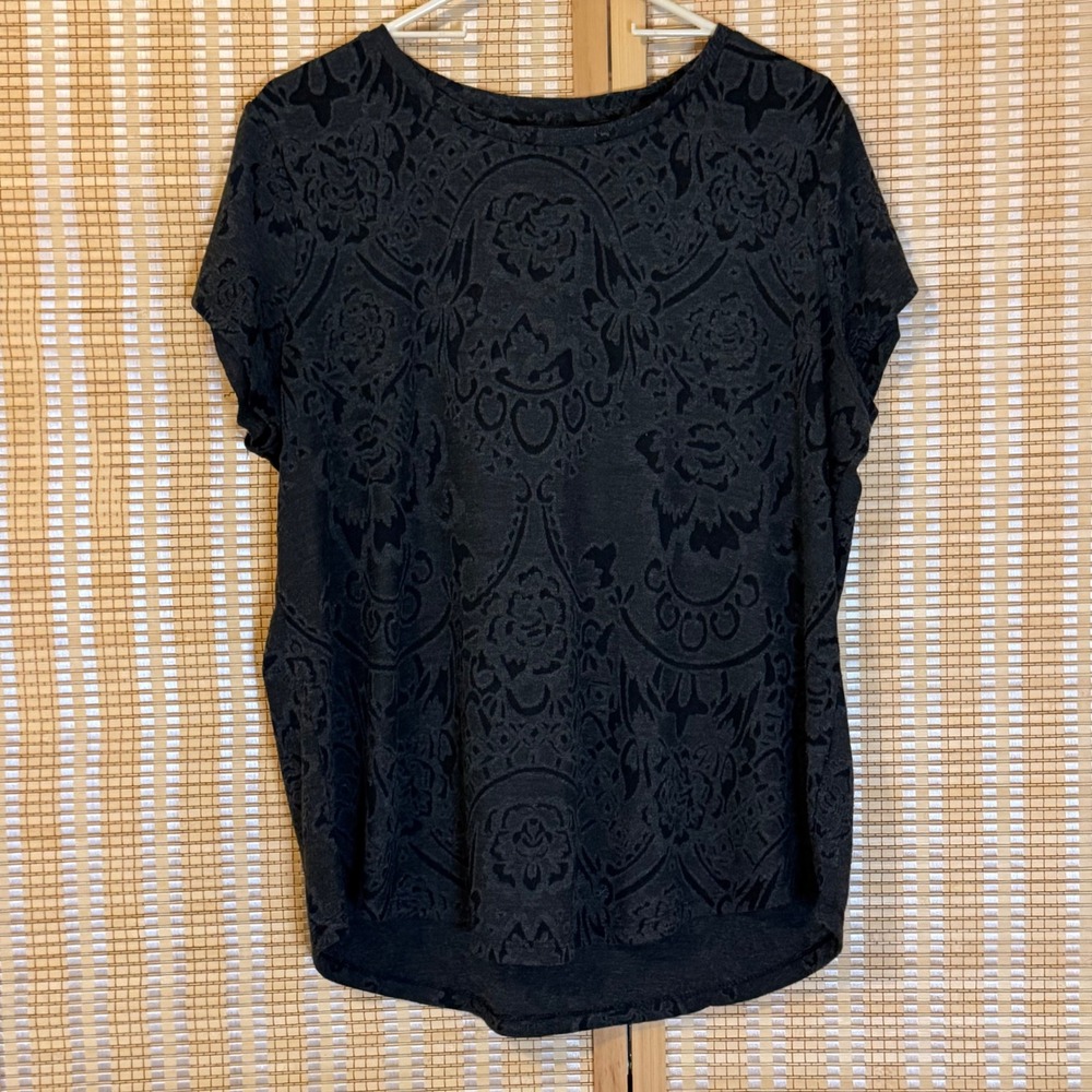 Simply Vera Vera Wang Womens XL Gray Burnout Damask Floral Short Sleeve Top